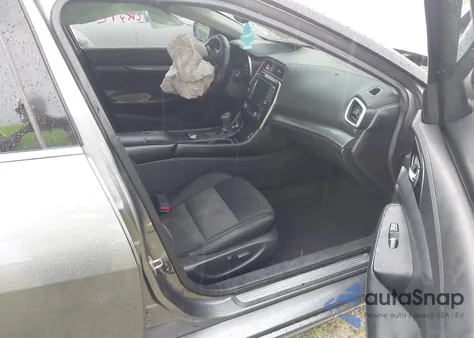 2016 Nissan Maxima 3.5 S z USA, uszkodzony, nr VIN 1N4AA6AP6GC415578